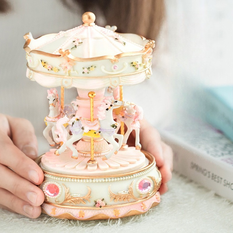 Handmade Resin Carousel Music  - Snow Globe Musical avis et prix